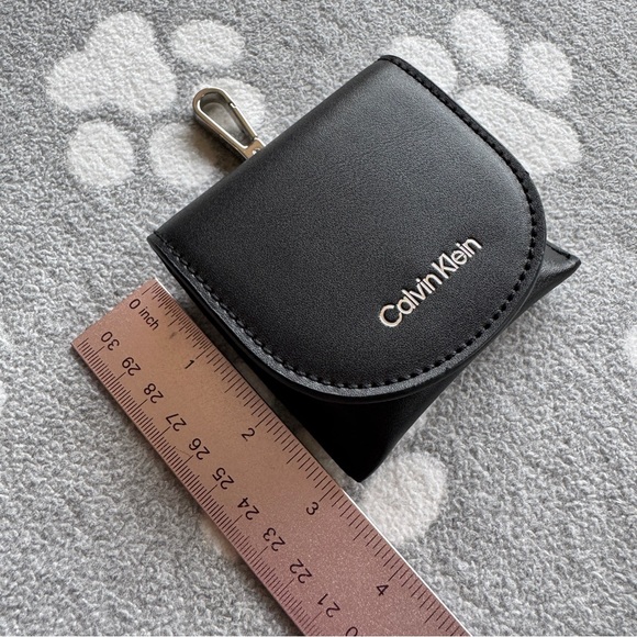 Calvin Klein AirPods Case w/ Clip - Picture 2 of 10